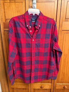 Nautica Red and Navy Plaid Button-Down Shirt NWOT